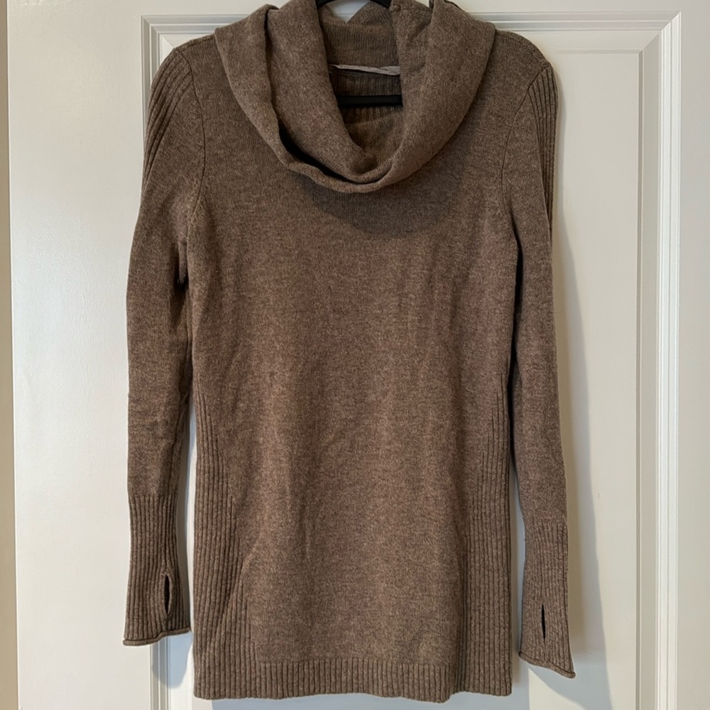 Athleta Cashmere Sweater